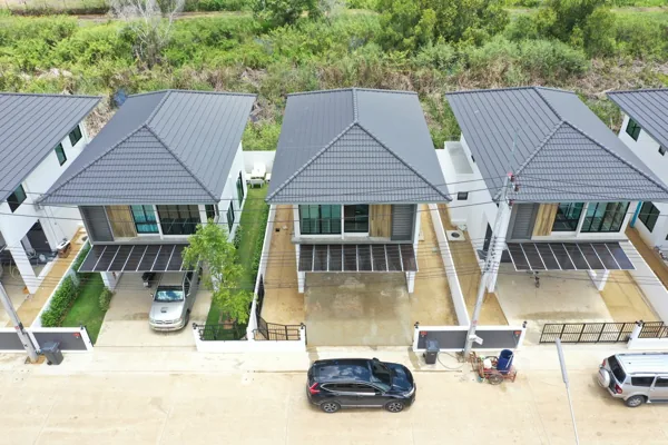 ภาพมุมสูงตัวอย่างบ้านที่เคยตรวจ 108