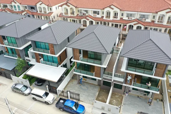 ภาพมุมสูงตัวอย่างบ้านที่เคยตรวจ 109