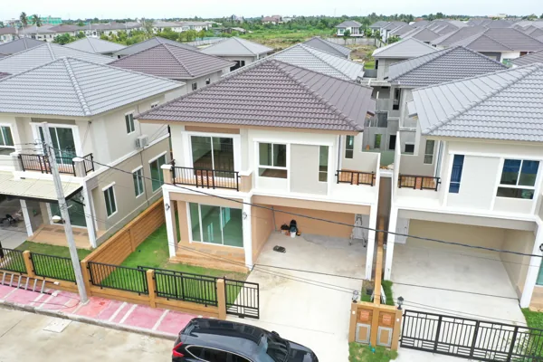 ภาพมุมสูงตัวอย่างบ้านที่เคยตรวจ 123