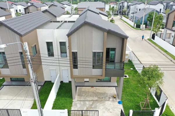 ภาพมุมสูงตัวอย่างบ้านที่เคยตรวจ 125