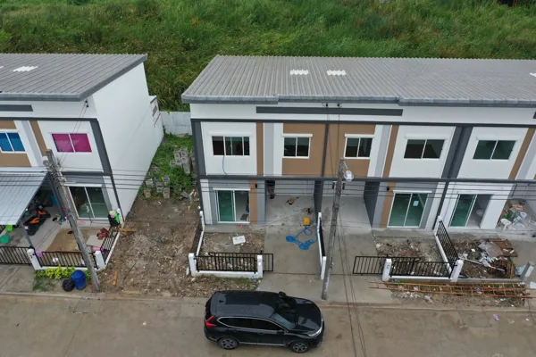 ภาพมุมสูงตัวอย่างบ้านที่เคยตรวจ 153