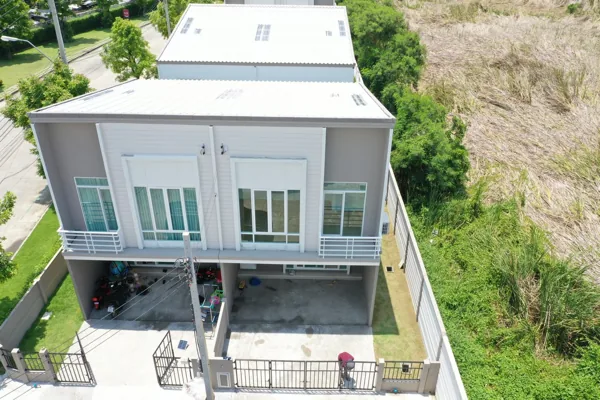ภาพมุมสูงตัวอย่างบ้านที่เคยตรวจ 154