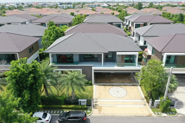 ภาพมุมสูงตัวอย่างบ้านที่เคยตรวจ 162