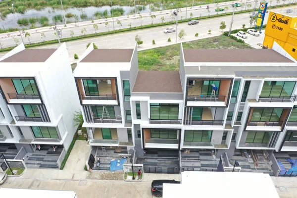 ภาพมุมสูงตัวอย่างบ้านที่เคยตรวจ 166