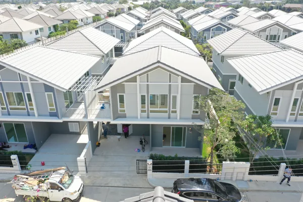 ภาพมุมสูงตัวอย่างบ้านที่เคยตรวจ 174