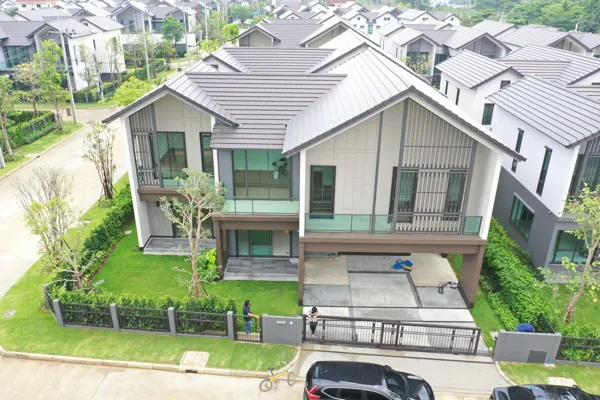ภาพมุมสูงตัวอย่างบ้านที่เคยตรวจ 180