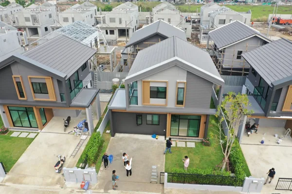 ภาพมุมสูงตัวอย่างบ้านที่เคยตรวจ 191
